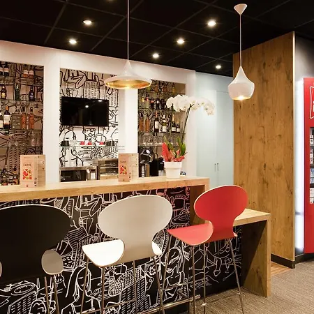 Hotel Ibis Gare De L'est Tgv Parigi
