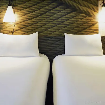 Hotel Ibis Gare De L'est Tgv Paris