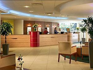 Ibis Gare De L'est Tgv Hotel Parigi