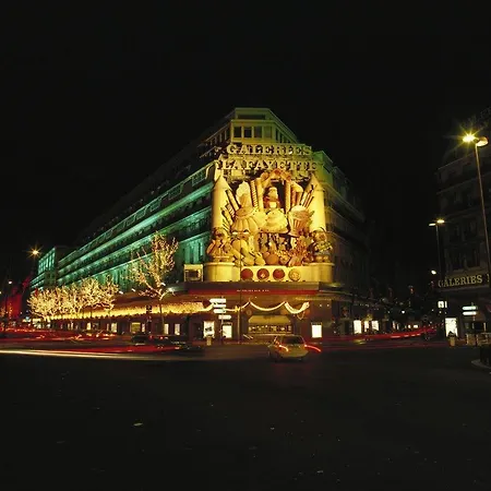 Ibis Gare De L'est Tgv Hotel Parigi